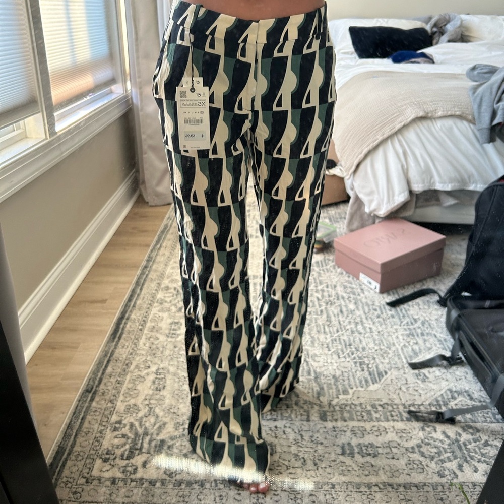 Low-rise printed straight pants - XS, never worn NWT